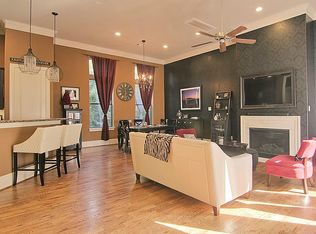 8824 Lakeshore Bend Dr, Houston, TX 77080