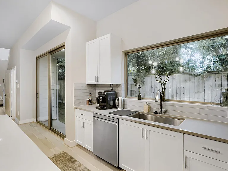 540 Janisch Rd #A — Photo 10