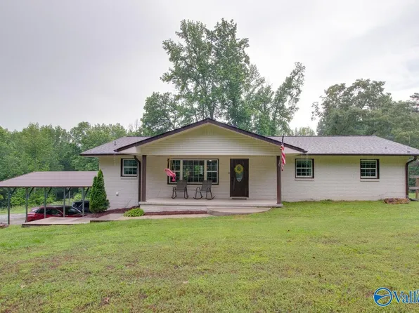 12368 Hickory Hills Rd, Athens, AL 35614