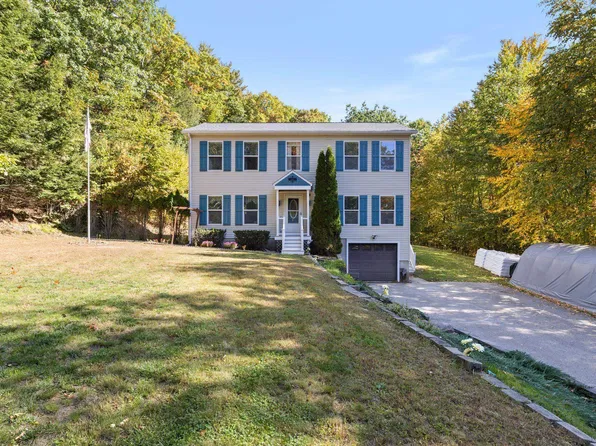 33 Sampson Road, Rochester, NH 03867