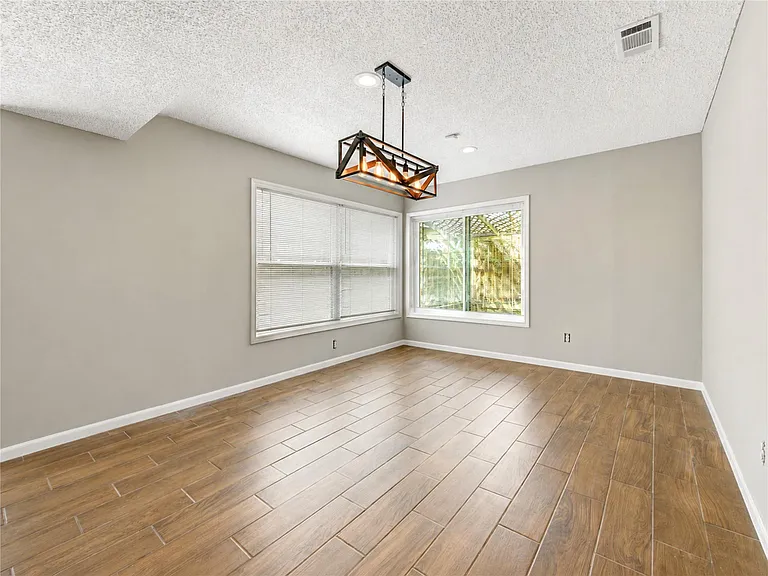 13103 Wickersham Ln — Photo 18