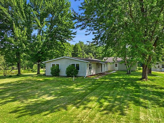 2nd image of 11555 EISENHOWER DRIVE