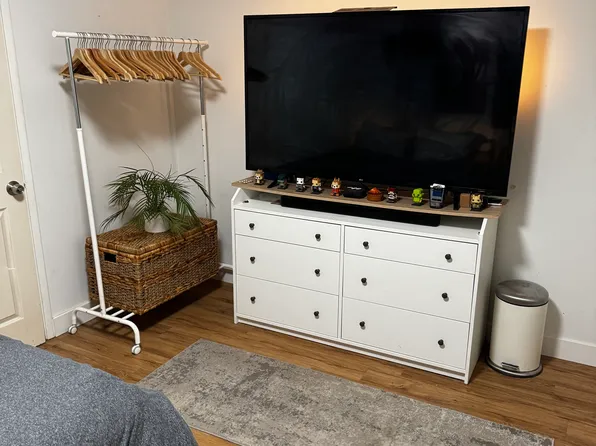 (undisclosed Address), Hayward, CA 94544