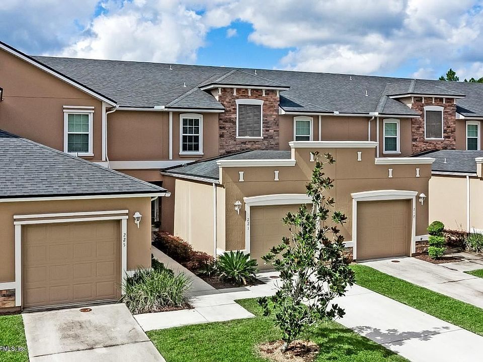 1st image of 125 Leese Dr