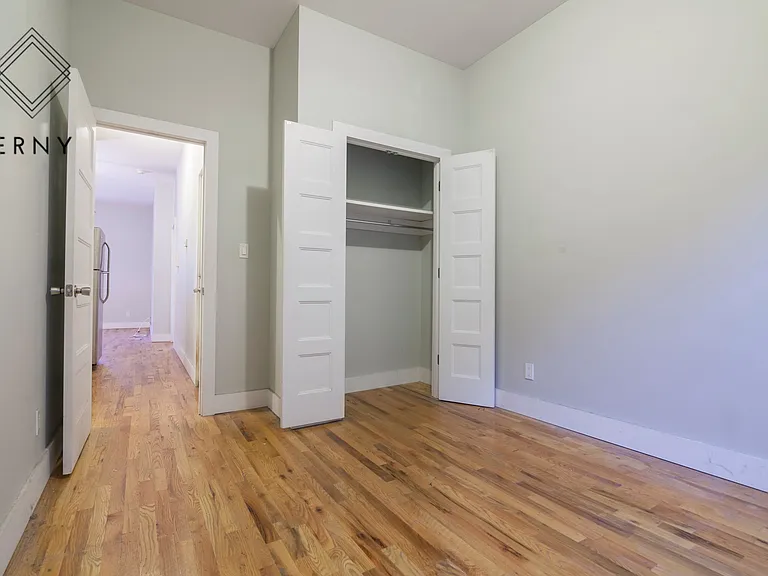 63 Pulaski St #1B — Photo 7
