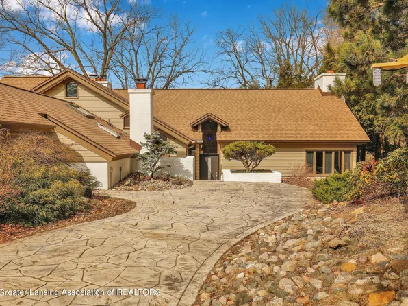 4609 Comanche Dr, Okemos, MI 48864