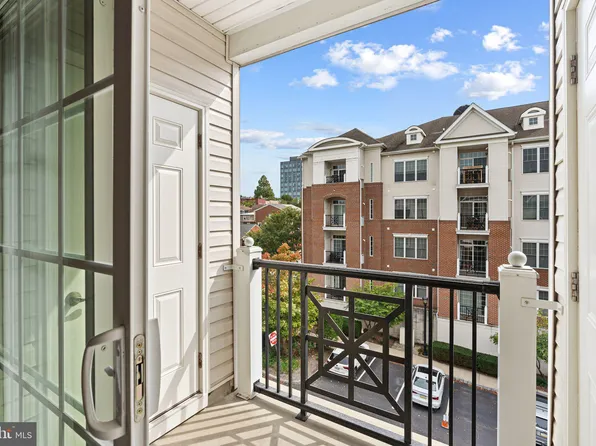 350 W Elm St Suite 3405, Conshohocken, PA 19428