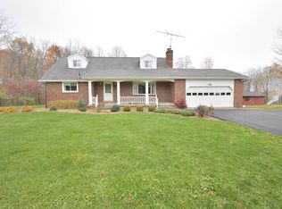 12447 Harman Rd, New Springfield, OH 44443