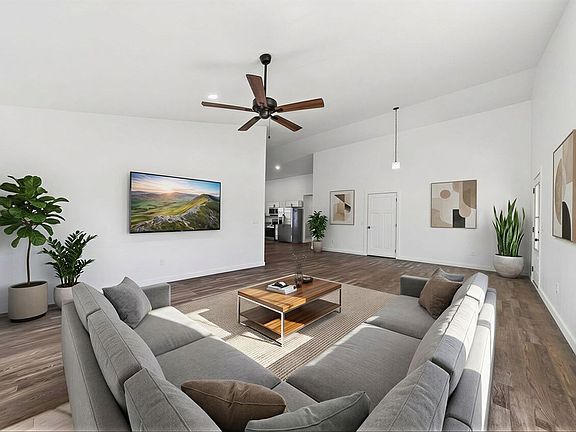 2nd image of 158 Sky View Meadow Dr