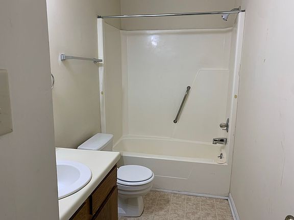 5th image of 6120 Bushmills St