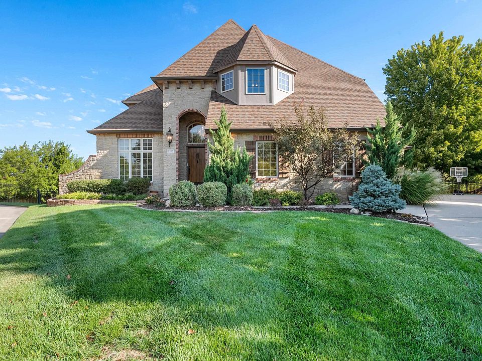 1st image of 1502 Chaumont Cir