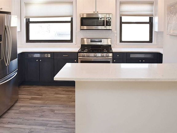 4th image of 199-36 19th Ave #126