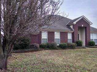 613 Ridge Park Dr, Montgomery, AL 36117
