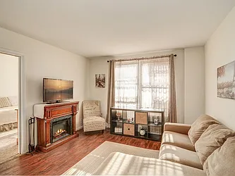 Sold by Robert E. Hill 