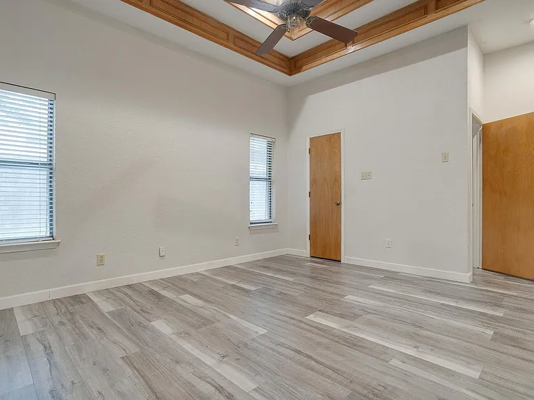 5629 Guadalajara Dr — Photo 26