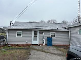 7503 Urbain Rd, Mulkeytown, IL 62865