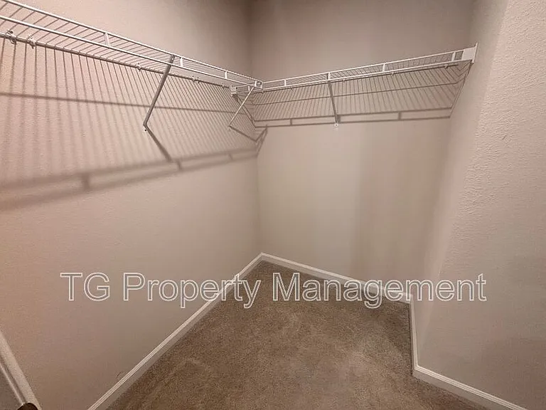 2512 Sadler Trace Way — Photo 20