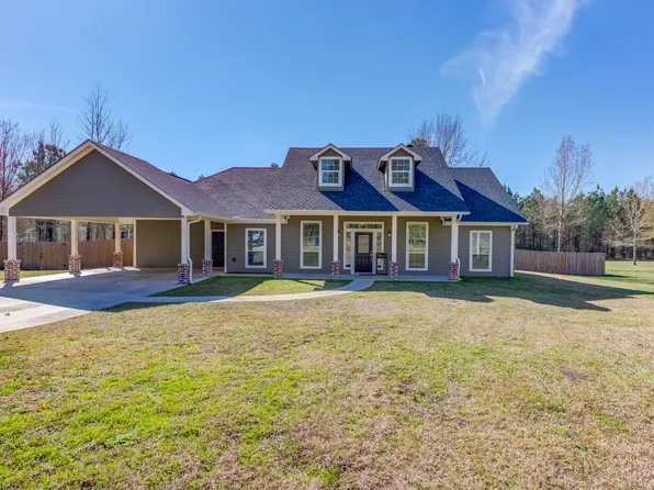 977 Old Ewing Rd, Lufkin, TX 75901