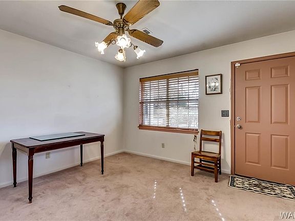 4th image of 3832 31st St