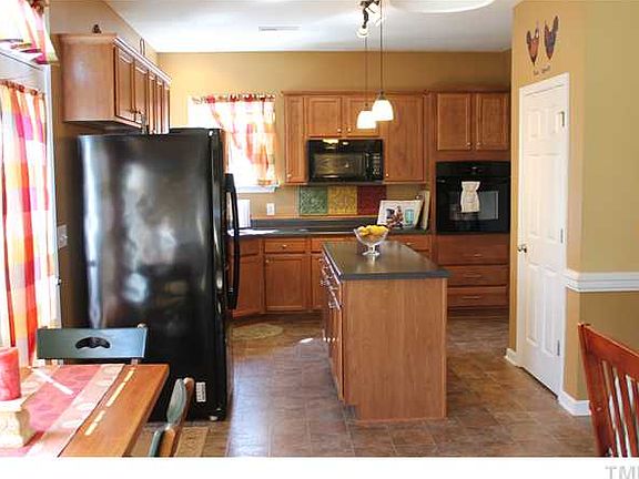 2nd image of 3957 Northrop Dr