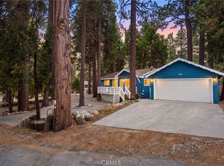 1966 Oakleaf Ct, Running Springs, CA 92382