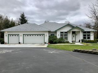 380 Sugar Pine Dr, Merlin, OR