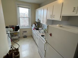 33-35 Stearns Rd #A3, Brookline, MA 02446