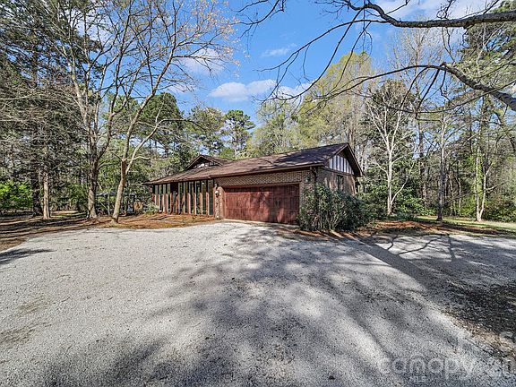 5th image of 10601 Agnes Douglas Rd