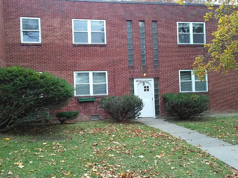 730 Chenango St #D17 — Photo 1