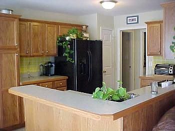 4th image of 3528 Teal Dr