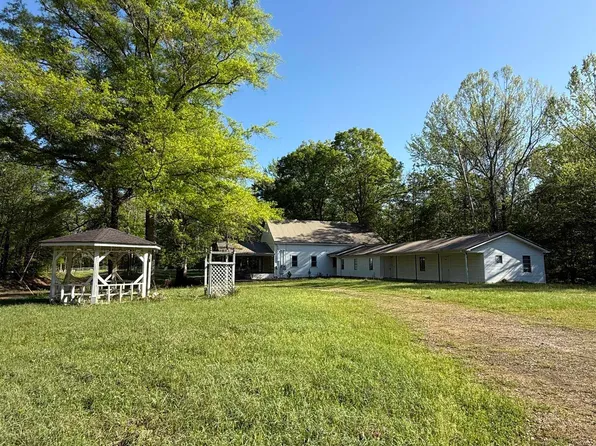 3489 White Apple Rd SW, Roxie, MS 39661