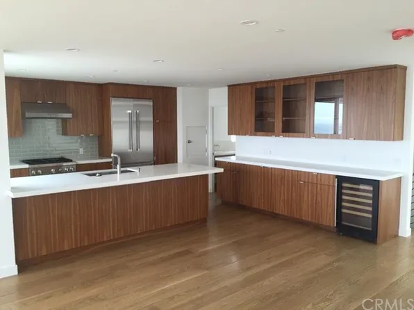 3116 Manhattan Ave, Manhattan Beach, CA 90266