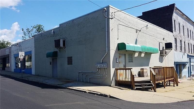 1st image of 19 Bessemer Ave