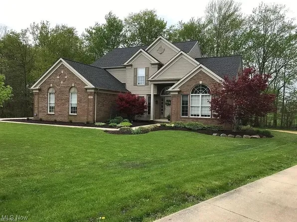 1340 Baldwin Ct, Broadview Heights, OH 44147