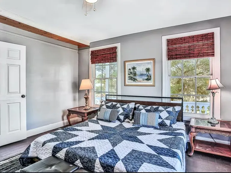 39 San Marco Ave — Photo 18
