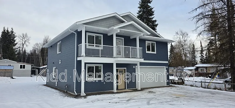 2 bed, 1.0 bath, 764 sqft, $1,690 — Photo 2
