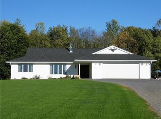 66 Kline Rd, Pennellville, NY 13132