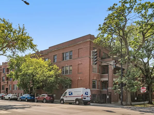 2540 N Sacramento Ave APT 1, Chicago, IL 60647