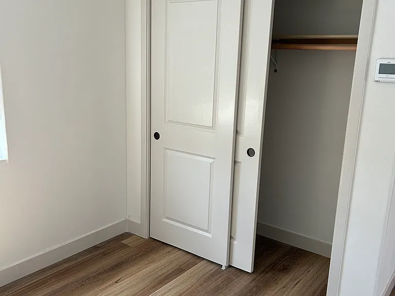 154 Clover St #B — Photo 19
