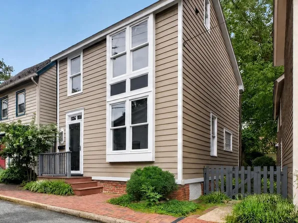 104 Church Aly, Chestertown, MD 21620
