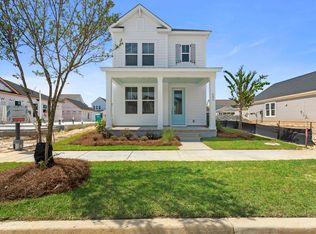 713 Rumbling Leaf Ln, Summerville, SC 29486