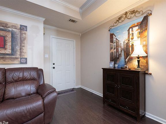 5th image of 5144 Willow Glen Cir
