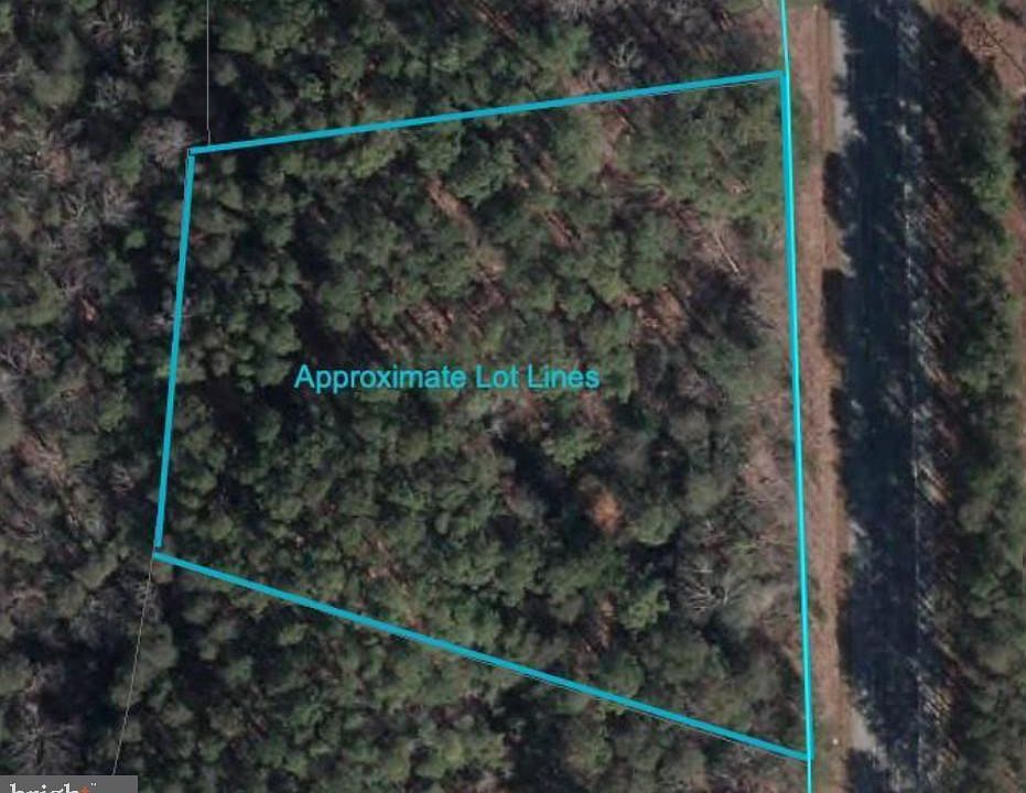 2nd image of 17035 Three Notch Rd
