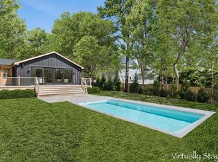 20 Boatheaders Ln N, East Hampton, NY 11937