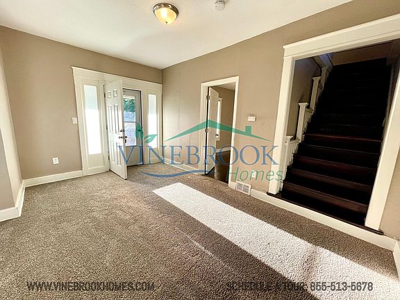 4th image of 1933 N 26th St
