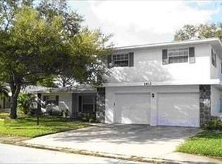 1812 Elmwood Dr, Oldsmar, FL 34677
