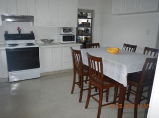 34 Hollace St, Waltham, MA 02453