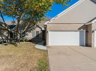 107 N Blair Dr APT 8, Normal, IL 61761