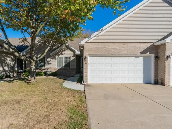 107 N Blair Dr APT 8, Normal, IL 61761