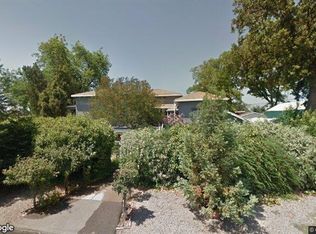 25533 Elm St, Farmington, CA 95230